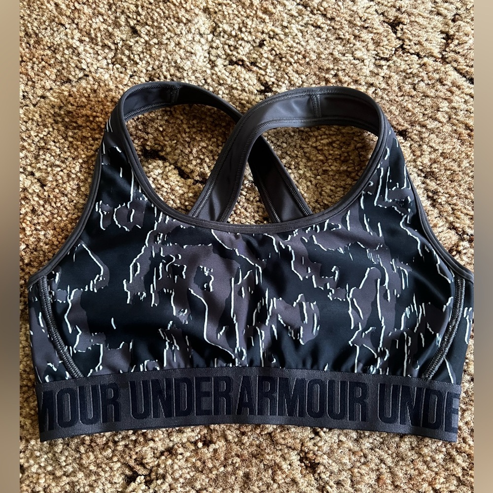 Under armour sports bra